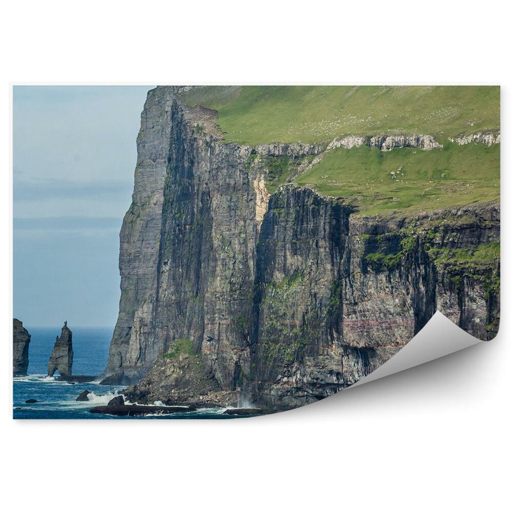 Fototapeta Skaly Zelené Ovce Ostrovy Oceán Obloha Mraky