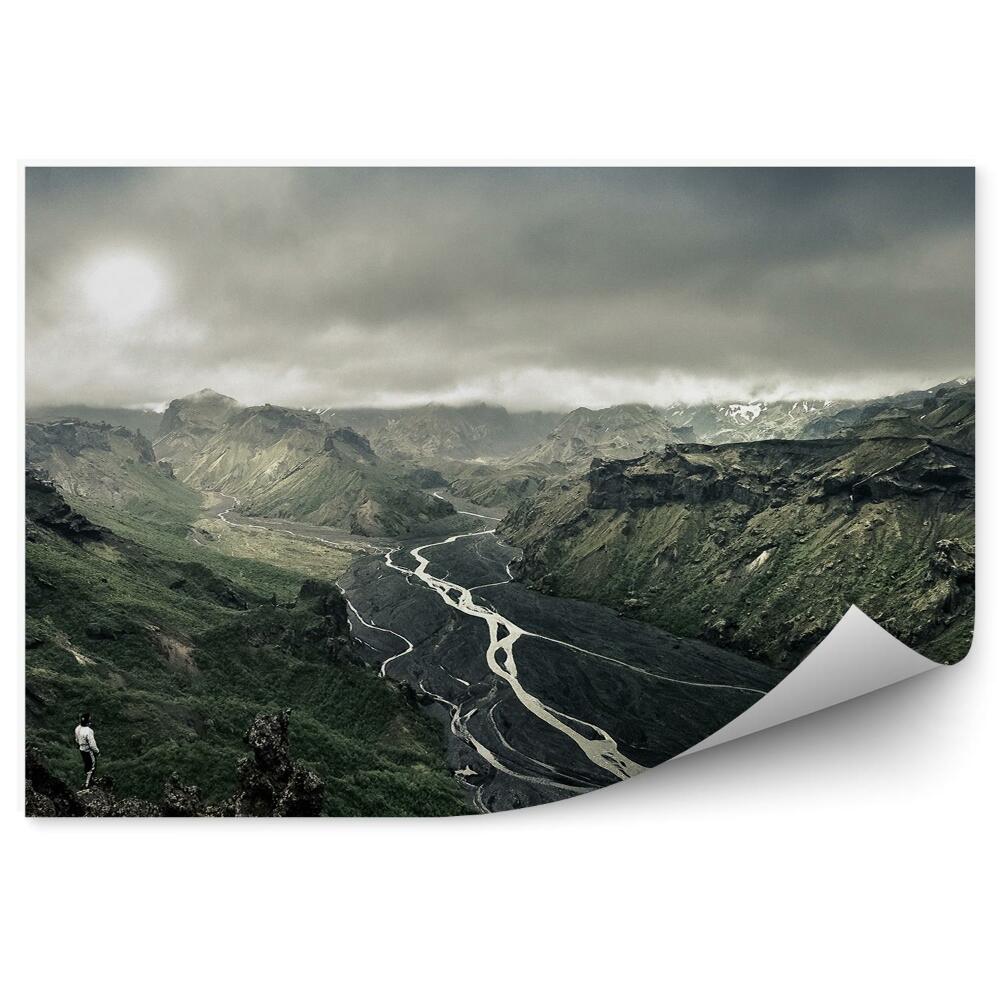 Fototapeta Tmavá Krajina Kopce Rieka Zamračená Obloha