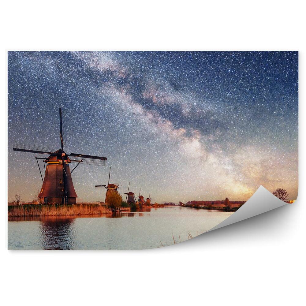 Fototapeta Holandské Mlyny Obloha Jazero Tráva Hviezdna Obloha Galaxia Mliečna Dráha Padajúce Hviezdy