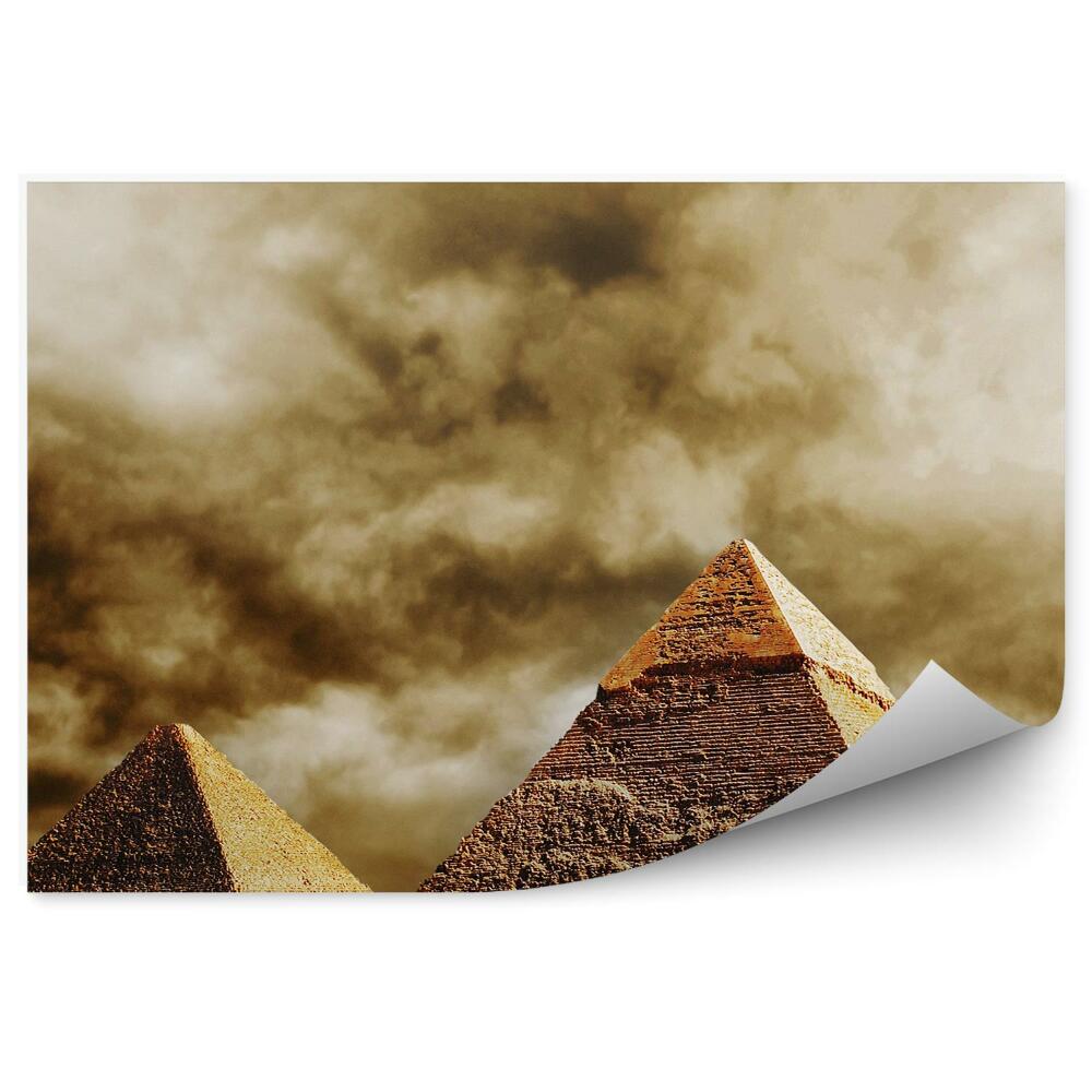 Fototapeta Egiptske piramide oblačno nebo