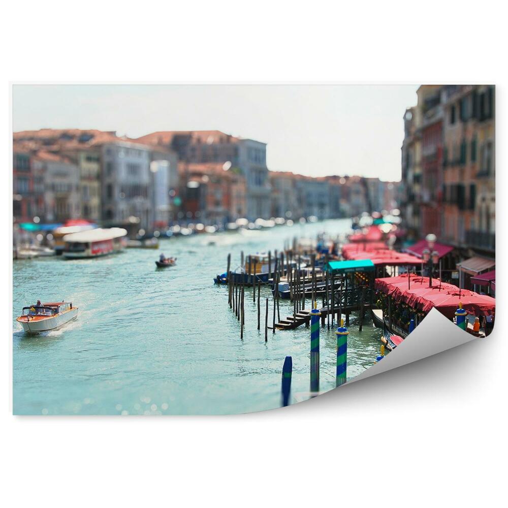 Fototapeta Rozmazaná Fotografia Mesto Taliansko Lode Turisti