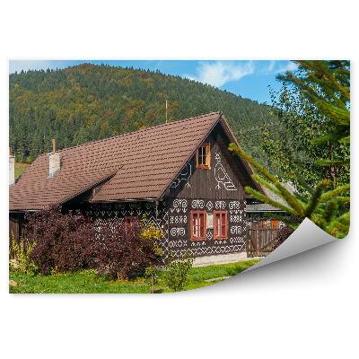 Fototapeta Maľované drevené domy obloha mraky hory príroda ihličnaté stromy