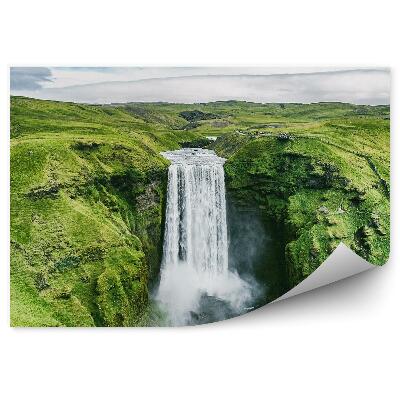 Fototapeta na stenu Zelené Polia Vodopád Turisti Krajina