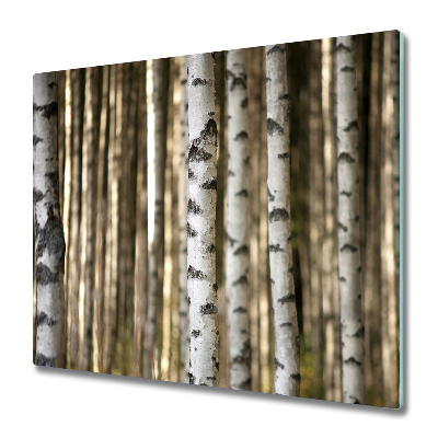 Sklenená doska na krájanie Detailný záber na brezové kmene