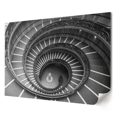 Monochromatický plagát točitého schodiska