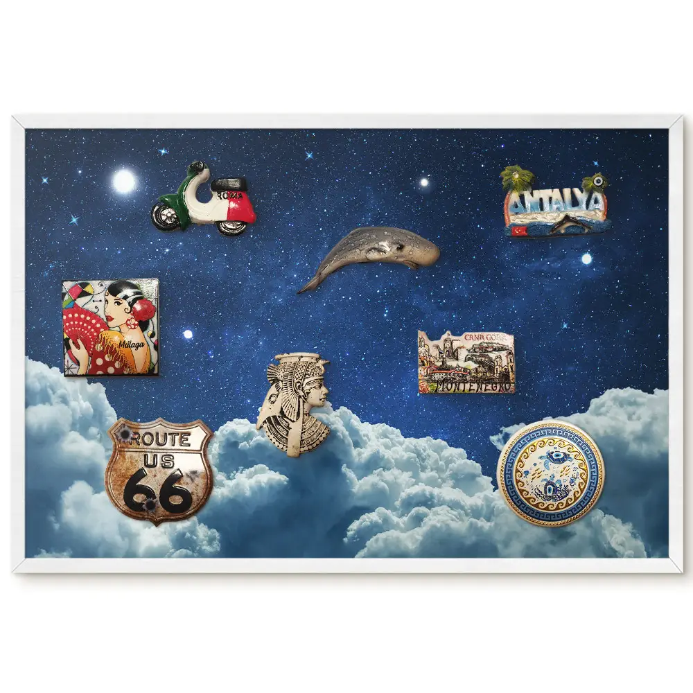 Magnetická tabuľa Nočná obloha plná hviezd nad oblakmi