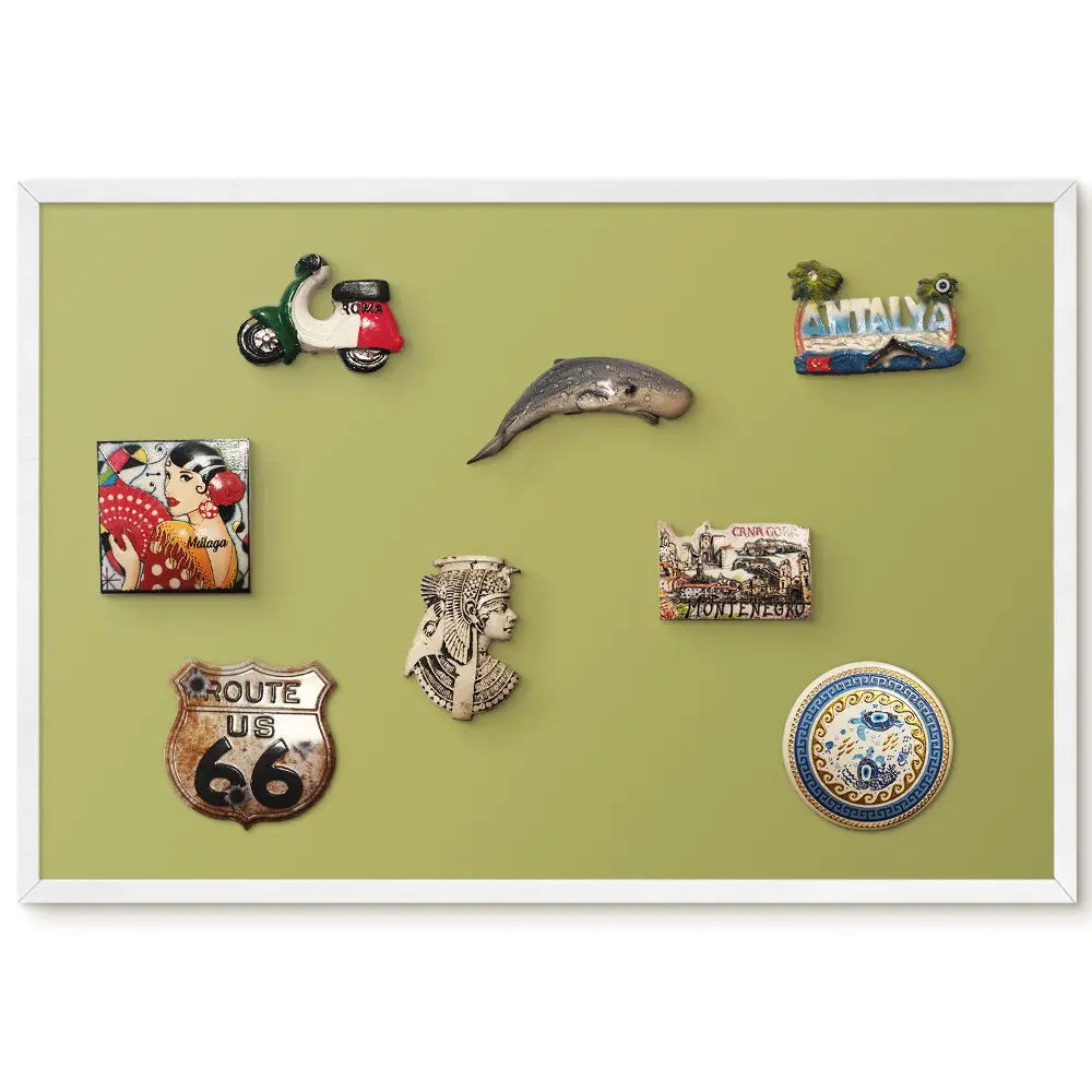 Magnetická tabuľa v bielom ráme s minimalistickým zeleným vintage pozadím