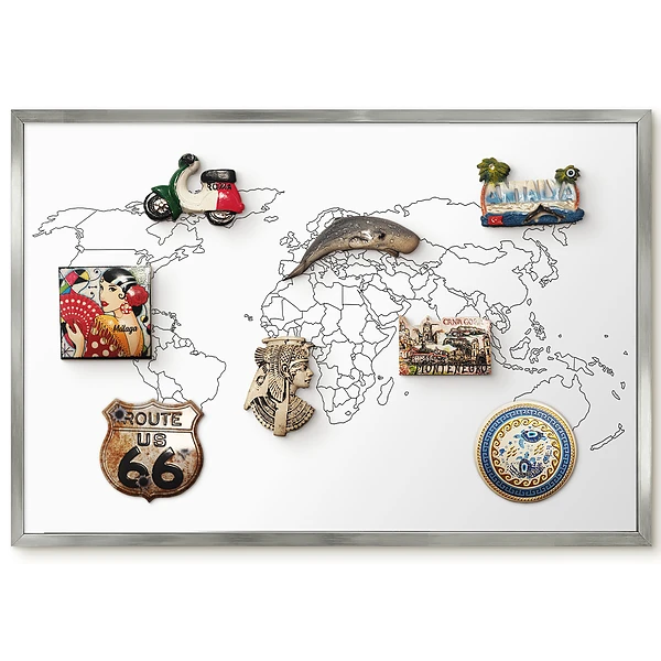 Dekoračná magnetická tabuľa s čiernobielou obrysovou mapou sveta