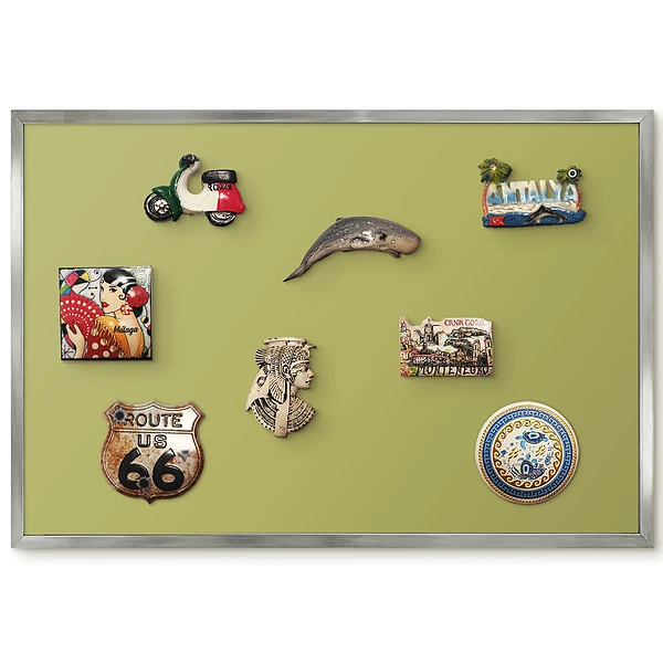 Magnetická tabuľa na zavesenie s minimalistickým zeleným vintage pozadím