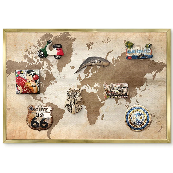 Nástenná magnetická tabuľa s mapou sveta v hnedom vintage prevedení so zlatým rámom