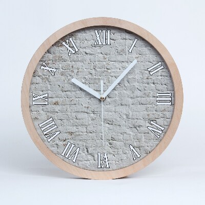 Drevené hodiny na stenu Vzor tehlovej steny s rímskymi číslicami.
